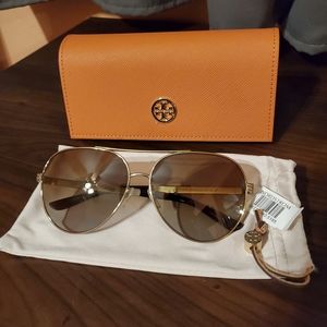 Tory Burch Aviator Sunglasses